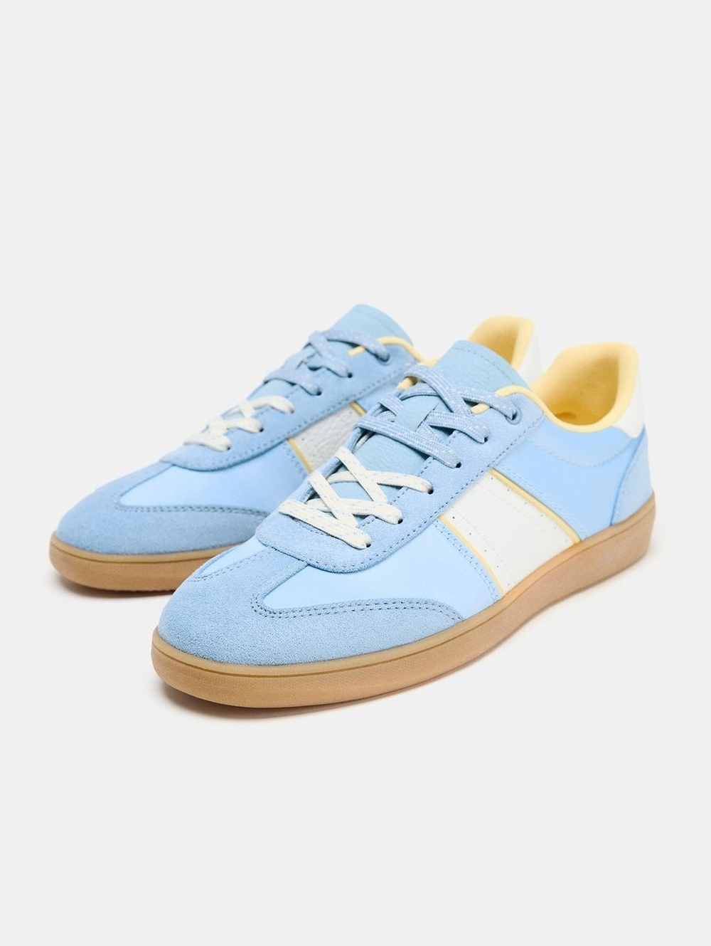 COLORFUL SNEAKERS SIZE 8